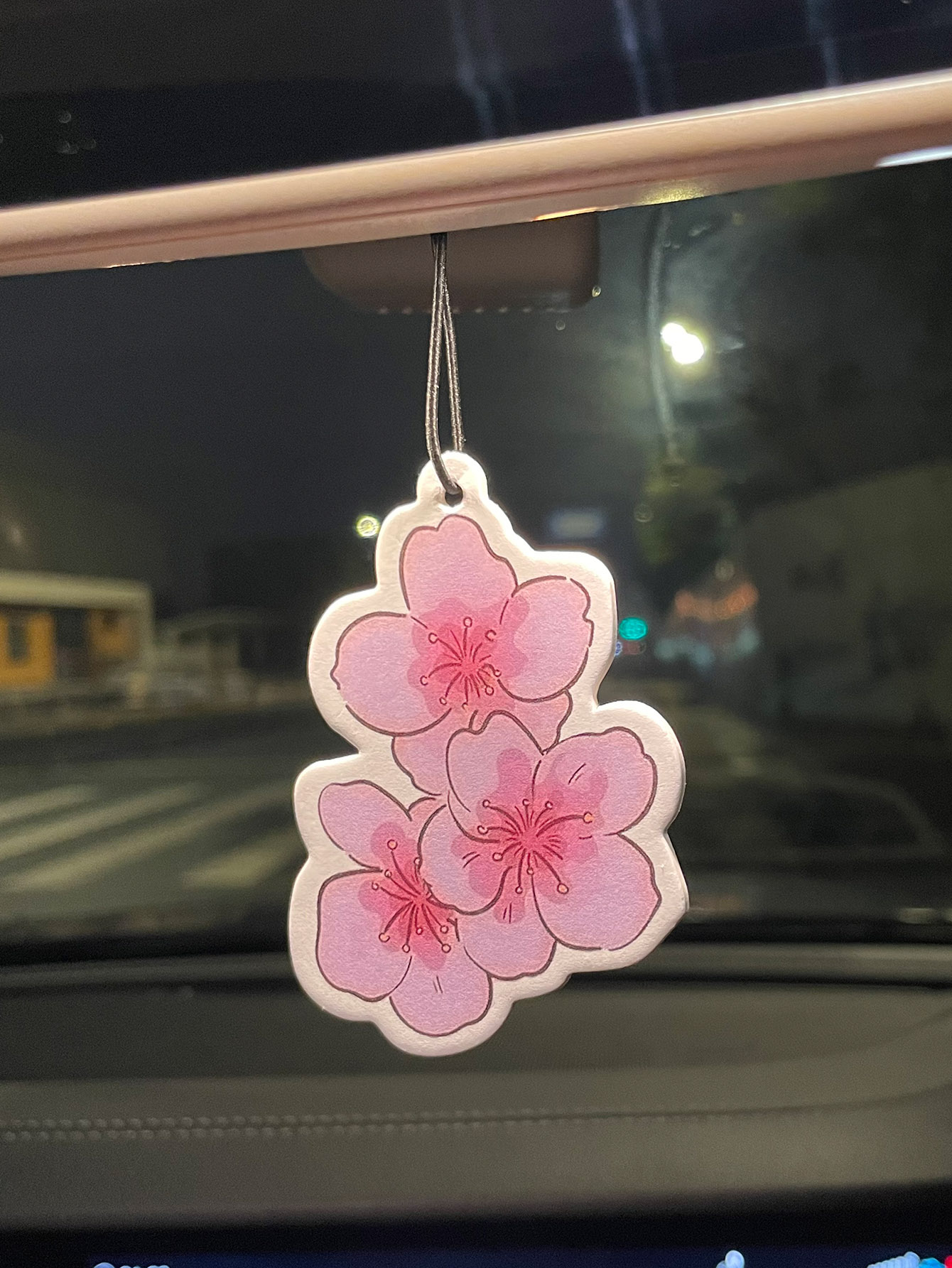Sakura/Frezya Taze Kokulu Beş  - Perfume Room Fragrance incelemesi ve fiyatı